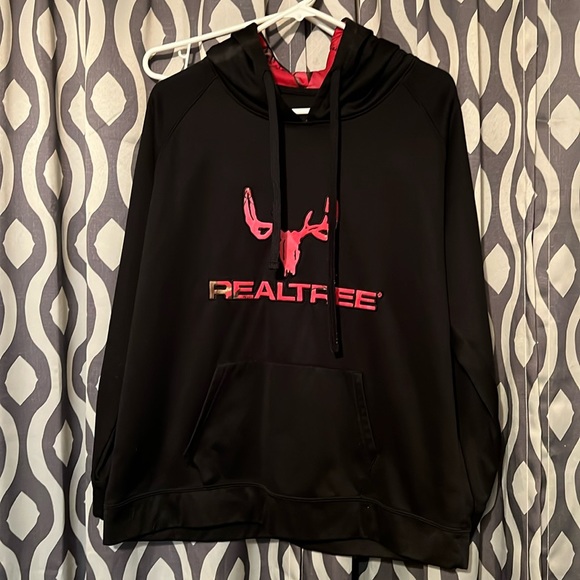 Realtree Tops - Realtree Women’s Hoodie